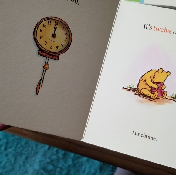 Winnie the Pooh Board Book Collection of 4 Books - Picture 6 of 9